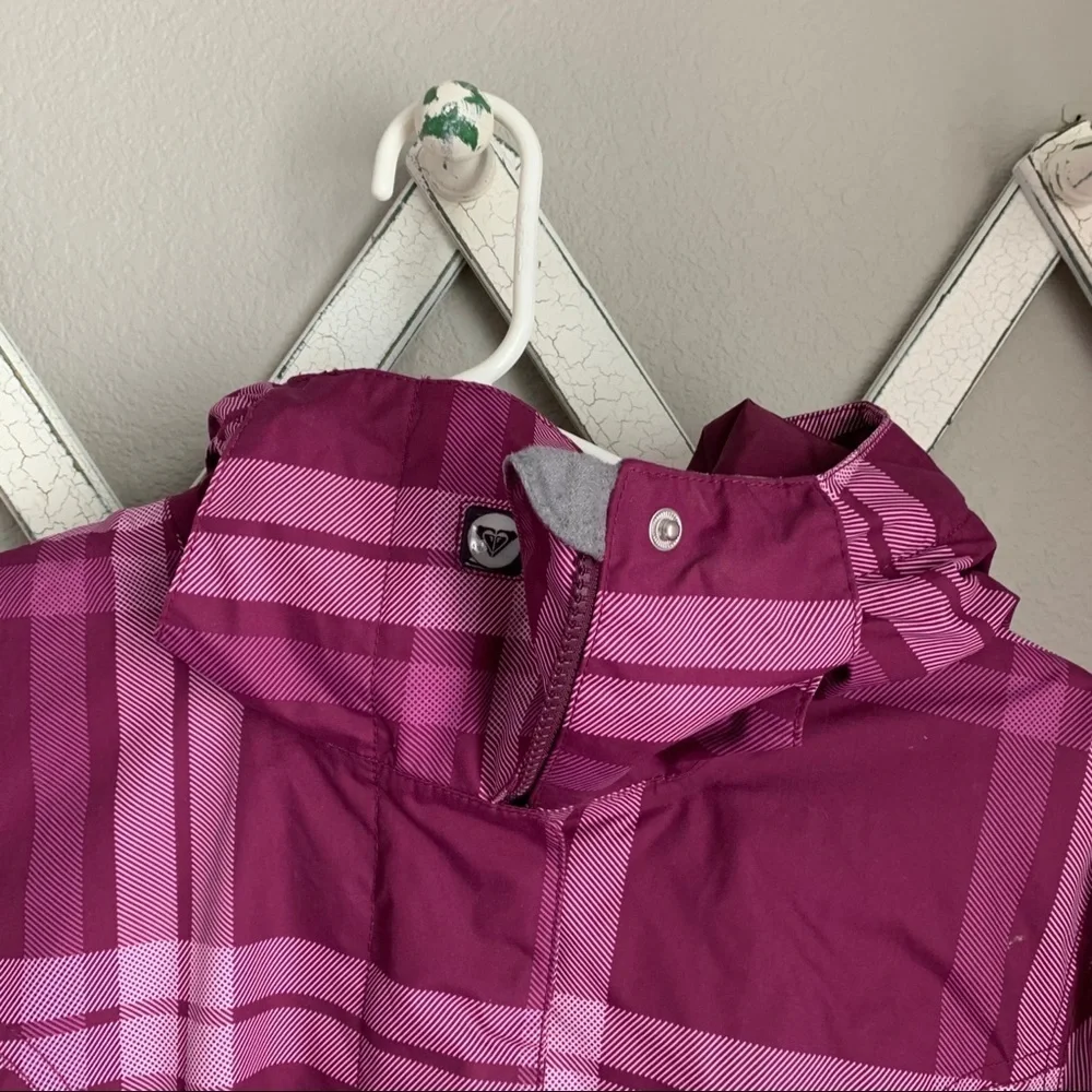 Roxy Women's Small Plaid Snowboarding Jacket - Picture 2 of 14